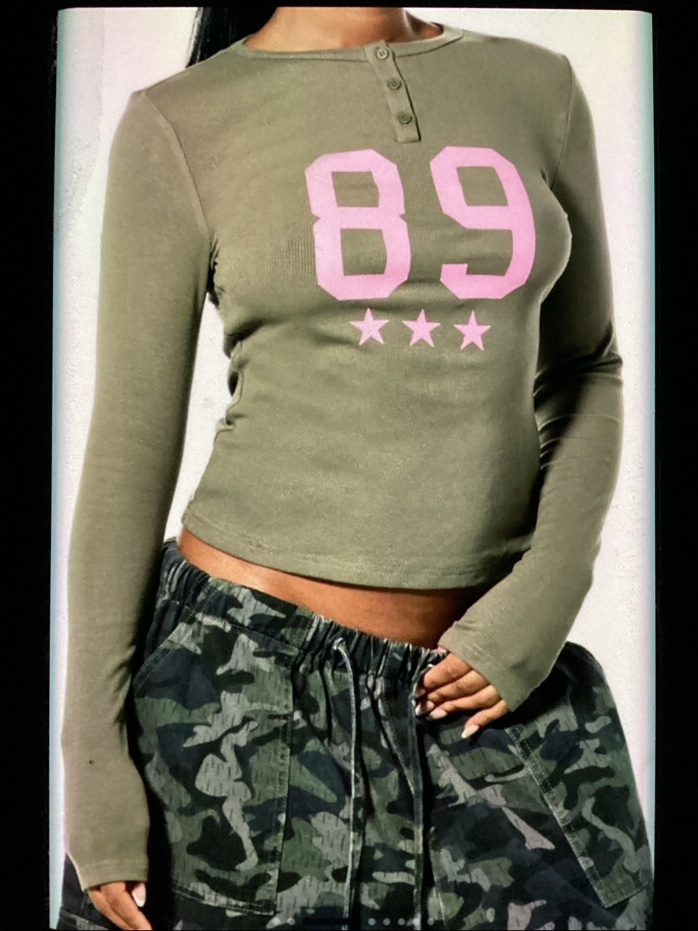 Missguided Olive Green Long Sleeve Ribbed Henley with Pink '89' Graphic S